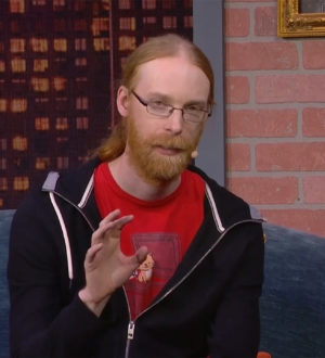 Джеб дал интервью участнику конкурса костюмов